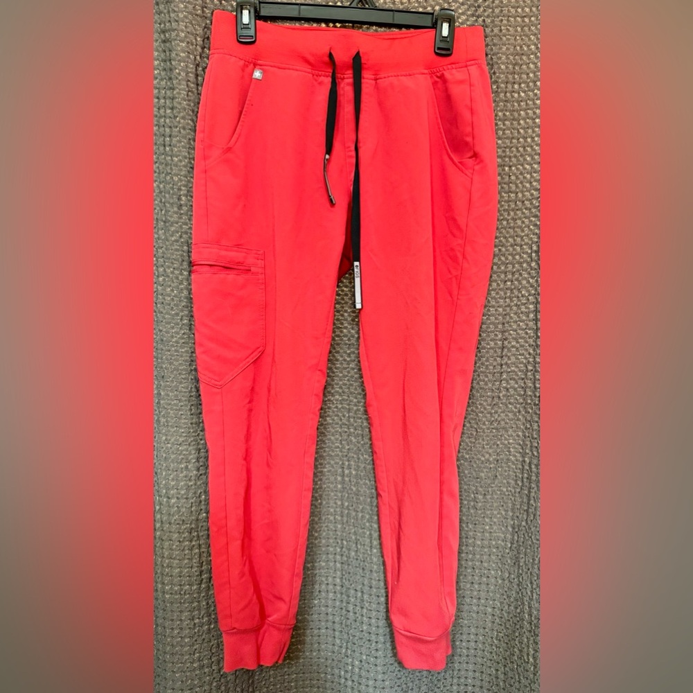 Figs Women's Bright Red Jogger Pants (Small)